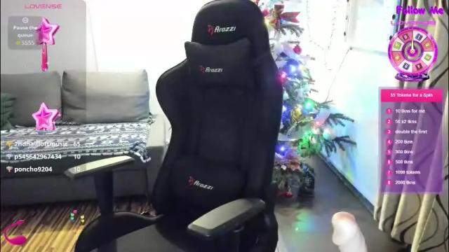 Image 4 of liaquinn Stream on Chaturbate on 12 days ago