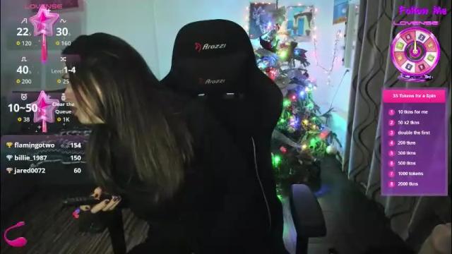 Image 12 of liaquinn Stream on Chaturbate on 3 hours ago