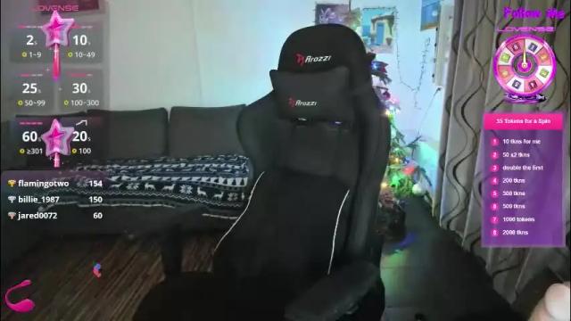 Image 7 of liaquinn Stream on Chaturbate on 3 hours ago