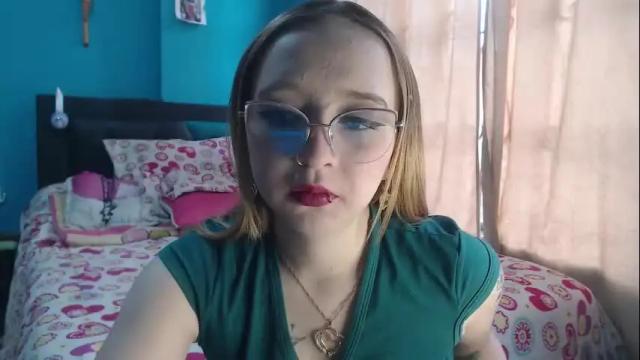 Thumbnail 1, liaroberts1's Stream at Chaturbate, 22 days ago