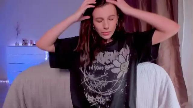 Image 10 of liaroze Stream on Chaturbate on 16 days ago