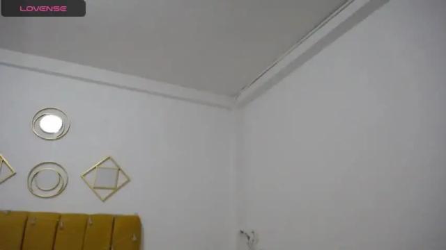 Image 10 of liasantoos Stream on Chaturbate on 16 months ago