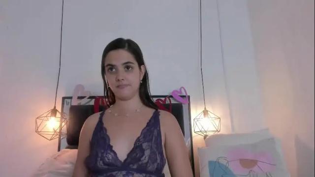 Image 2 of liasc Stream on Chaturbate on 1 month ago