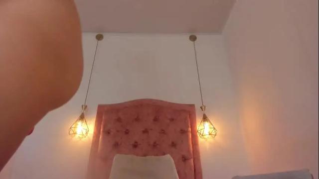 Image 11 of liasc Stream on Chaturbate on 19 days ago