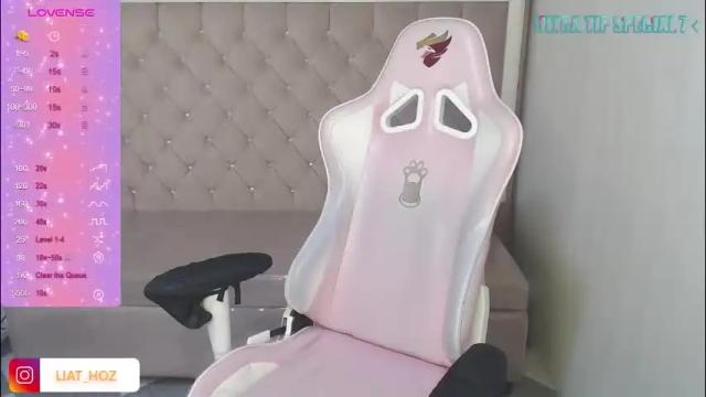 Image 6 of liat_hoz Stream on Chaturbate on 2 months ago