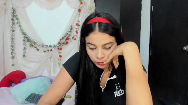 Image 6 of liawatson Stream on Chaturbate on 1 month ago