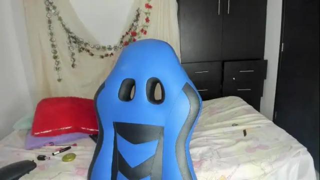 Image 12 of liawatson Stream on Chaturbate on 4 days ago