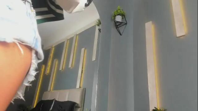 Image 10 of liawood_ Stream on Chaturbate on 10 days ago