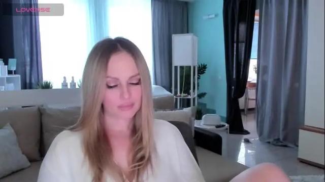 Image 4 of libby_nora Stream on Chaturbate on 1 month ago