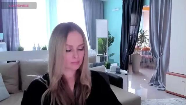 Image 11 of libby_nora Stream on Chaturbate on 24 days ago
