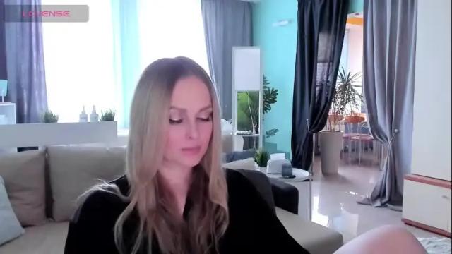 Image 3 of libby_nora Stream on Chaturbate on 24 days ago