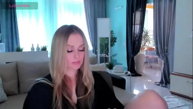 Image 3 of libby_nora Stream on Chaturbate on 19 days ago
