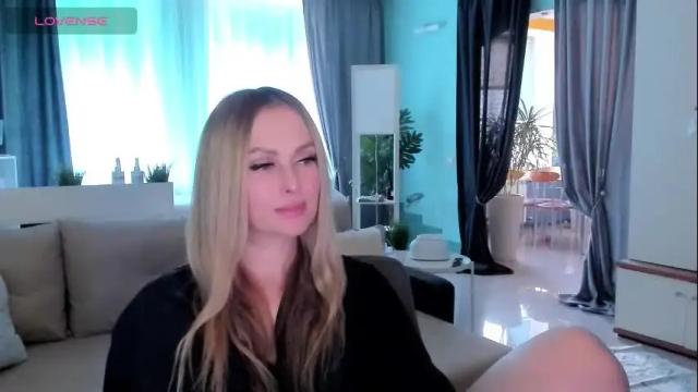 Image 4 of libby_nora Stream on Chaturbate on 19 days ago