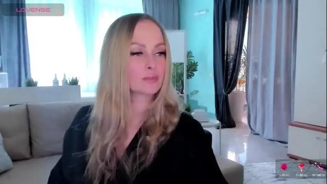 Image 4 of libby_nora Stream on Chaturbate on 18 days ago