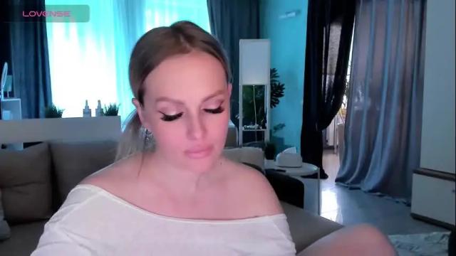 Image 2 of libby_nora Stream on Chaturbate on 14 days ago