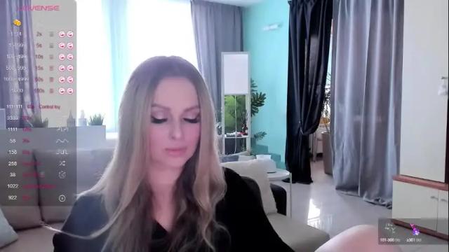 Image 11 of libby_nora Stream on Chaturbate on 11 days ago