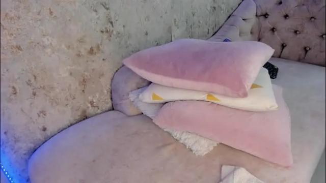 Image 4 of liberty_herrera Stream on Chaturbate on 3 days ago