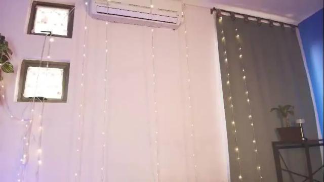 Image 6 of liccy_hall Stream on Chaturbate on 5 days ago