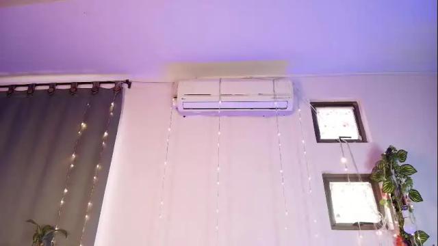 Image 8 of liccy_hall Stream on Chaturbate on 1 month ago
