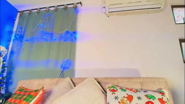 Image 4 of liccy_hall Stream on Chaturbate on 23 days ago