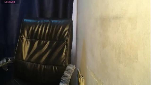 Image 8 of lick_pussyjuice Stream on Chaturbate on 14 days ago