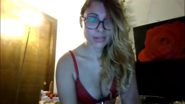 Image 7 of lickablemiami Stream on Chaturbate on 1 month ago