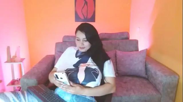 Image 11 of licy_klein Stream on Chaturbate on 4 months ago