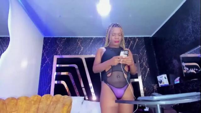 Image 3 of licyevans Stream on Chaturbate on 23 days ago