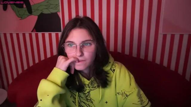 Image 2 of liessstar Stream on Chaturbate on 18 months ago
