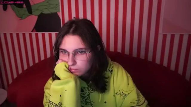 Image 3 of liessstar Stream on Chaturbate on 18 months ago