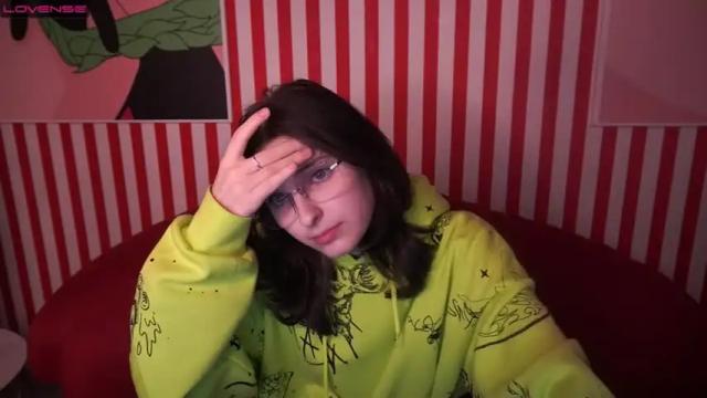 Image 4 of liessstar Stream on Chaturbate on 18 months ago