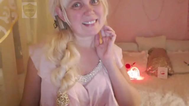 Image 12 of lifehappyoh Stream on Chaturbate on 19 months ago