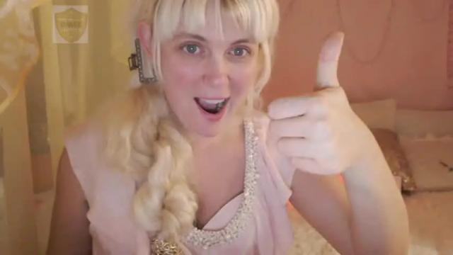 Image 4 of lifehappyoh Stream on Chaturbate on 19 months ago