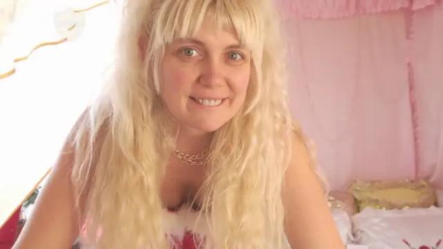 Image 2 of lifehappyoh Stream on Chaturbate on 19 months ago