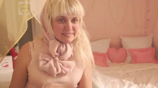 Image 7 of lifehappyoh Stream on Chaturbate on 18 months ago