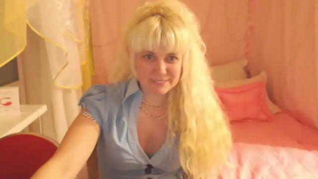 Image 4 of lifehappyoh Stream on Chaturbate on 16 months ago
