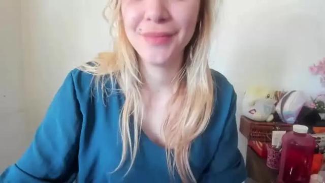 Image 3 of lightworker____ Stream on Chaturbate on 16 months ago
