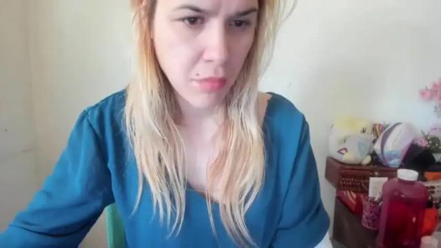 Image 4 of lightworker____ Stream on Chaturbate on 16 months ago