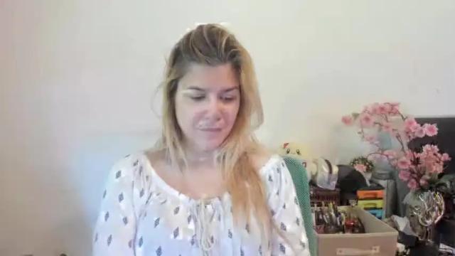 Image 10 of lightworker____ Stream on Chaturbate on 15 months ago