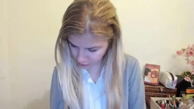 Image 3 of lightworker____ Stream on Chaturbate on 14 months ago