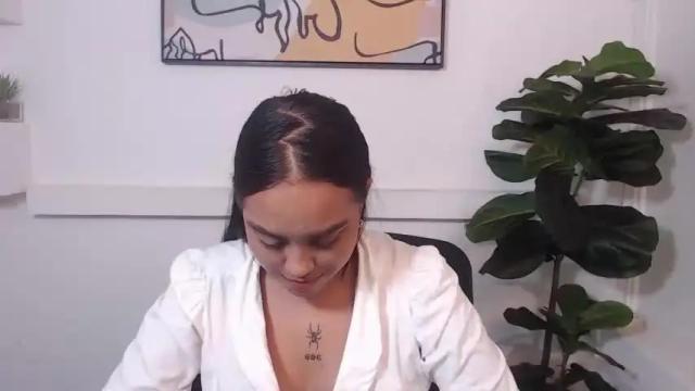 Image 12 of lihana4 Stream on Chaturbate on 17 months ago