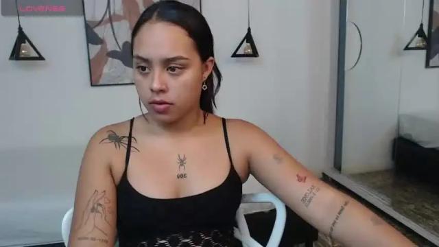 Image 3 of lihana4 Stream on Chaturbate on 16 months ago