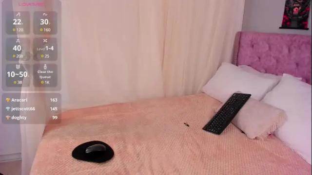 Image 11 of liia_sweett Stream on Chaturbate on 29 days ago