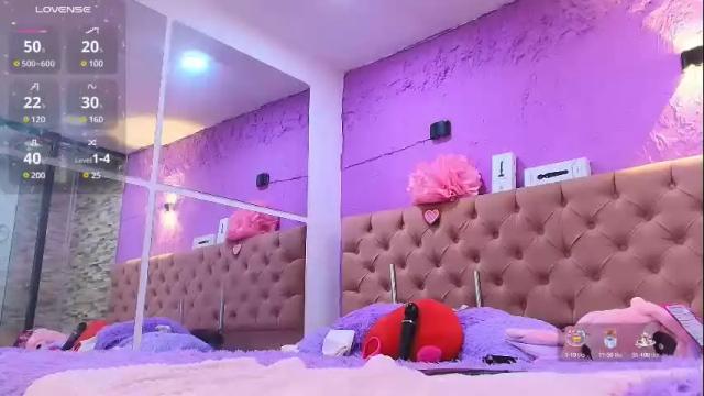 Image 2 of liiablossom Stream on Chaturbate on 1 month ago