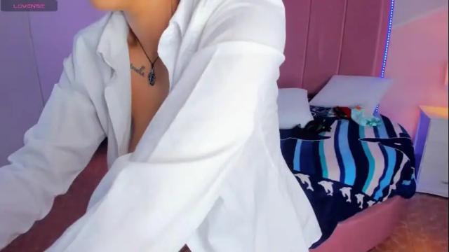 Image 4 of liiam_smith_ Stream on Chaturbate on 6 days ago