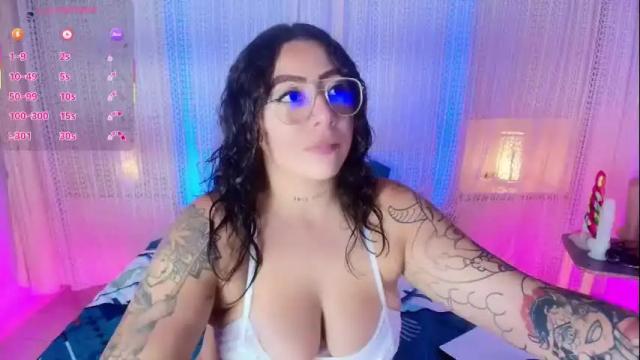 Image 3 of liiavega Stream on Chaturbate on 1 month ago