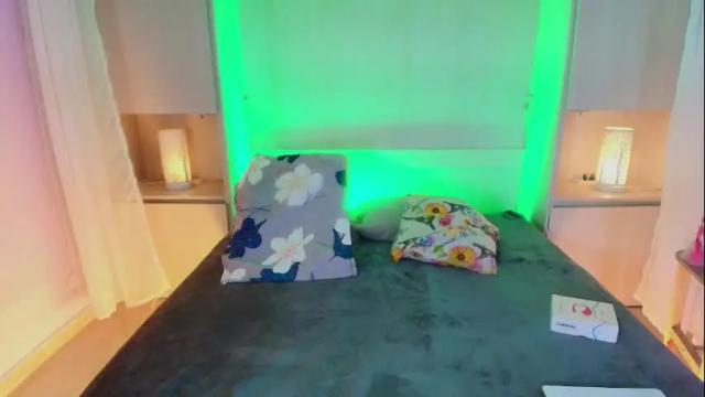 Image 2 of liiavega Stream on Chaturbate on 23 days ago