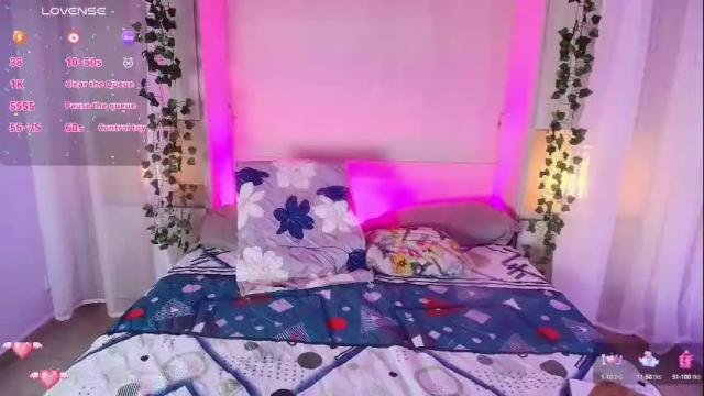 Image 11 of liiavega Stream on Chaturbate on 6 days ago