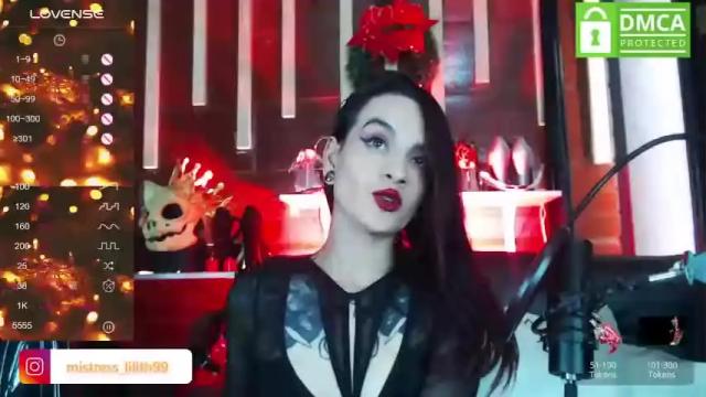 Image 10 of liilith_goddess_ Stream on Chaturbate on 16 months ago