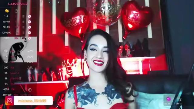 Image 11 of liilith_goddess_ Stream on Chaturbate on 14 months ago